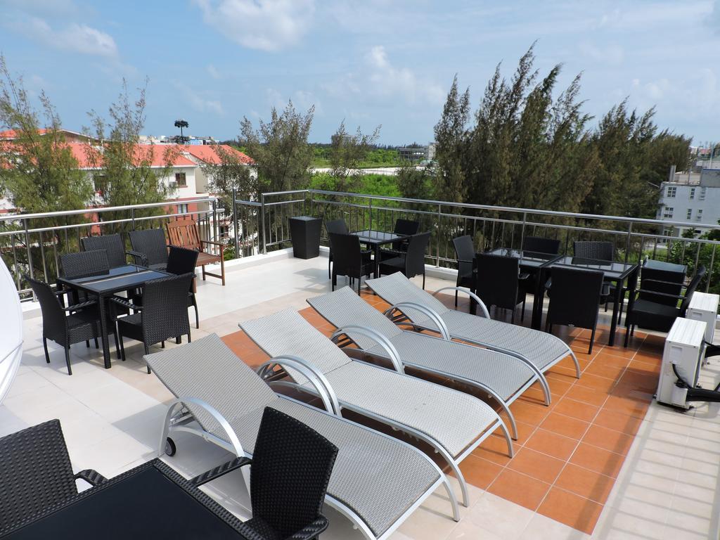 Beach Palace Hulhumale Exterior photo