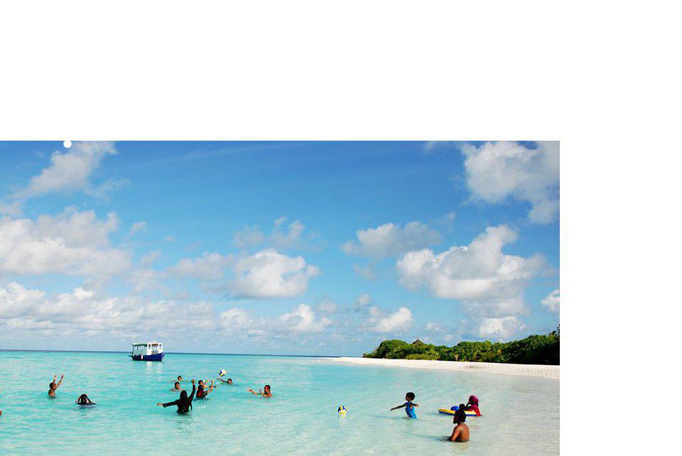 Beach Palace Hulhumale Exterior photo