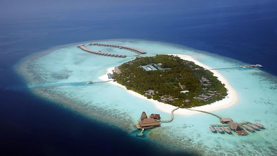 Beach Palace Hulhumale Exterior photo
